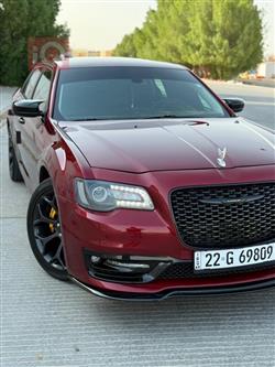 کرایسلەر 300